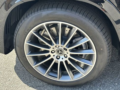 New 2026 Mercedes-Benz GLE 450 4MATIC image 13