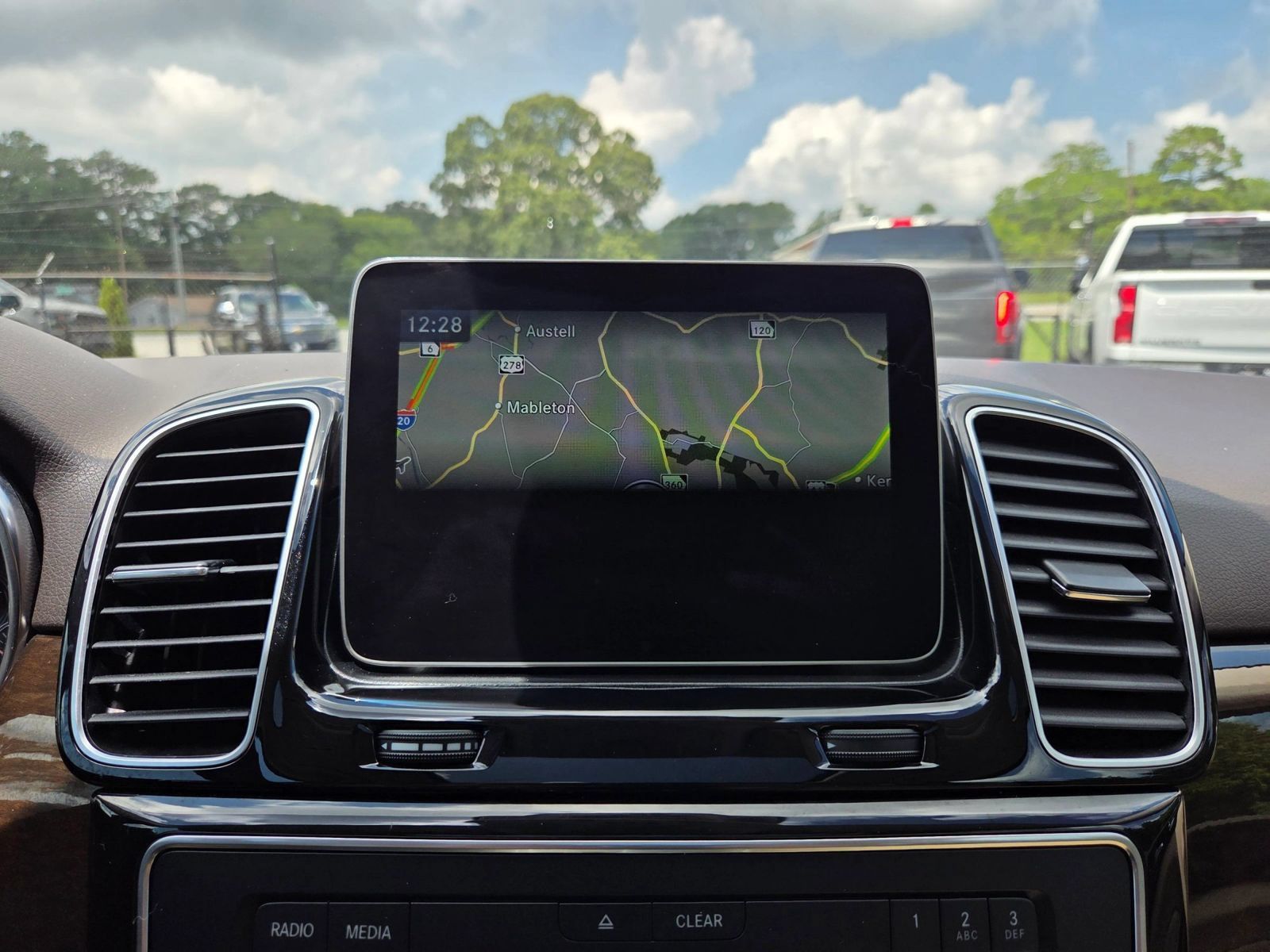 Used 2018 Mercedes-Benz GLE 350 image 20