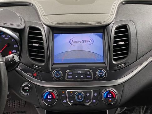 Certified 2018 Chevrolet Impala LT FWD image 22