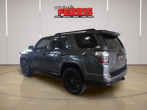 Used 2021 Toyota 4Runner Nightshade AWD/4WD image 3
