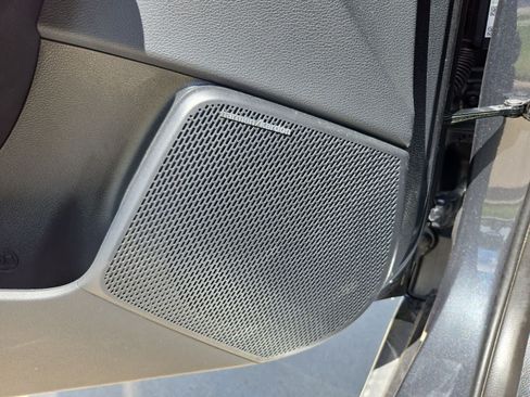Used 2025 Kia Soul GT-Line w/ GT-Line Technology Package FWD image 30