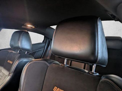 Used 2017 Dodge Charger R/T image 14