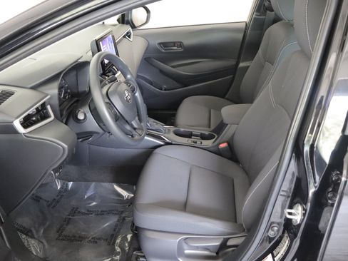 Used 2023 Toyota Corolla LE w/ Carpet Mat Package (TMS) FWD image 7