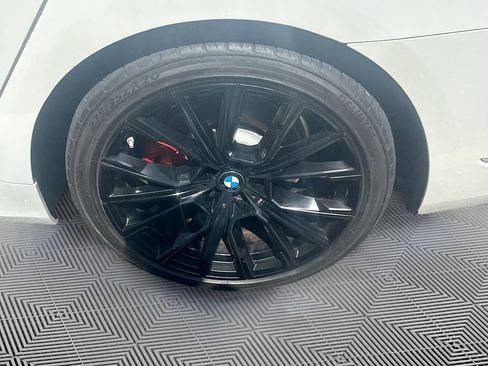 Used 2020 BMW 740i w/ Cold Weather Package RWD image 34