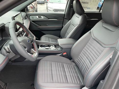 New 2026 Ford Explorer ST-Line image 8