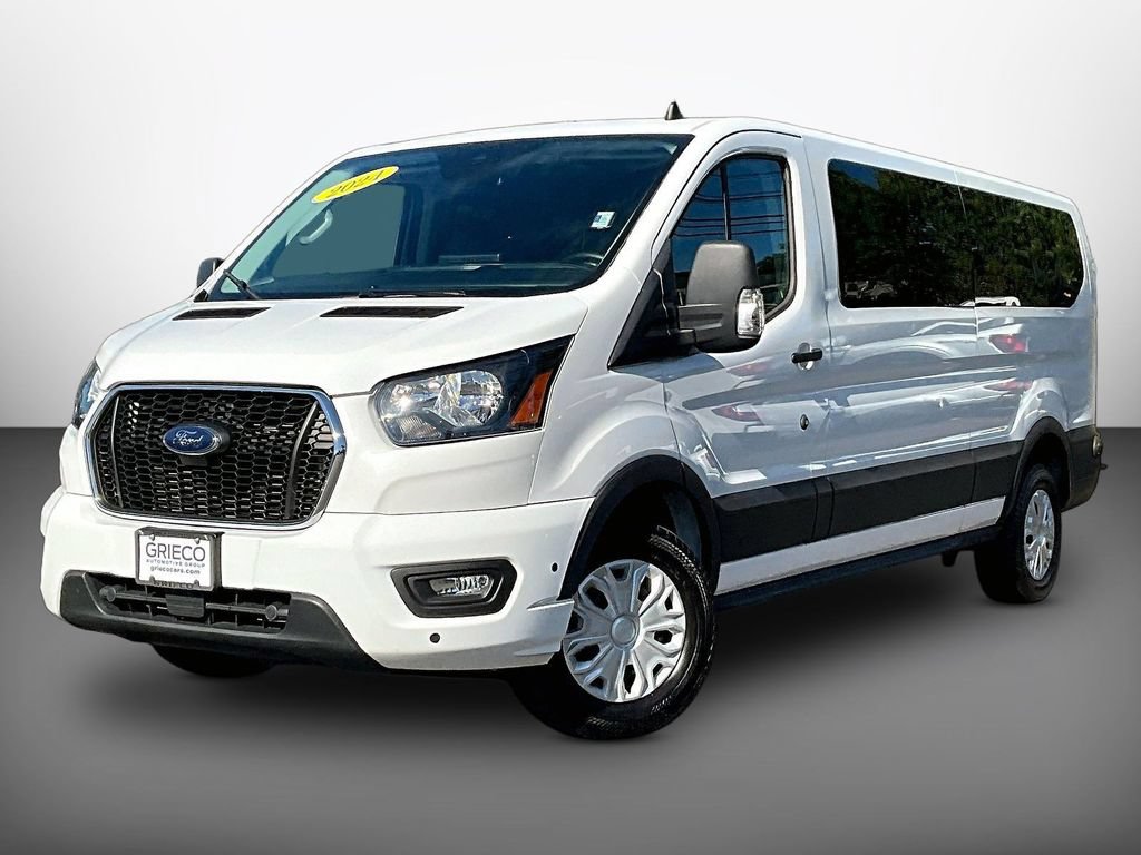 Used 2024 Ford Transit 350 XLT RWD image 3