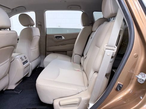 Used 2017 Nissan Pathfinder SV w/ Cargo Package FWD image 20