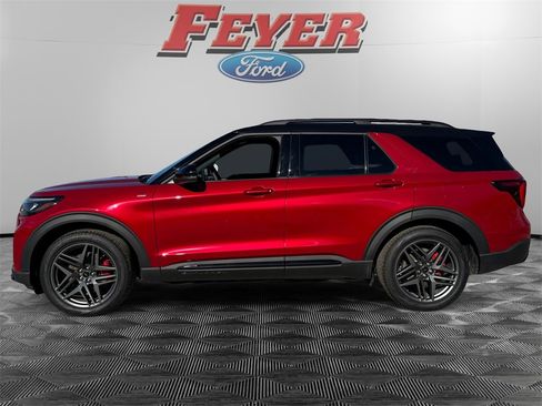 New 2025 Ford Explorer ST-Line w/ Premium Package image 2