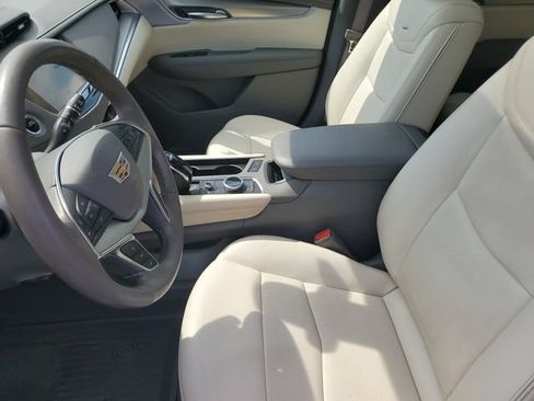 Certified 2024 Cadillac XT5 Premium Luxury w/ LPO, Floor Liner Package AWD/4WD image 12