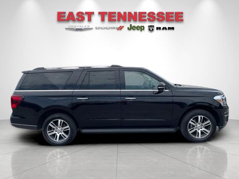 Used 2024 Ford Expedition Max Limited RWD image 2