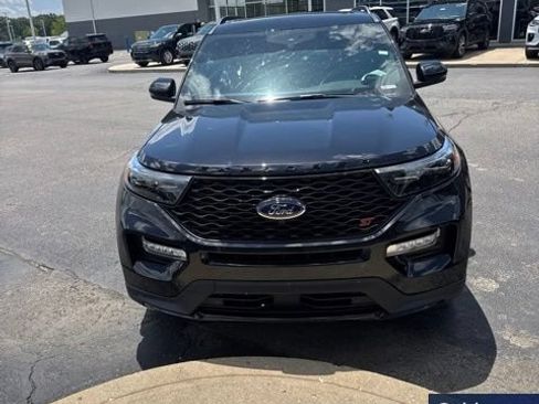 Used 2024 Ford Explorer ST w/ Equipment Group 401A AWD/4WD image 11