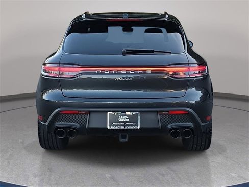 Used 2023 Porsche Macan image 7