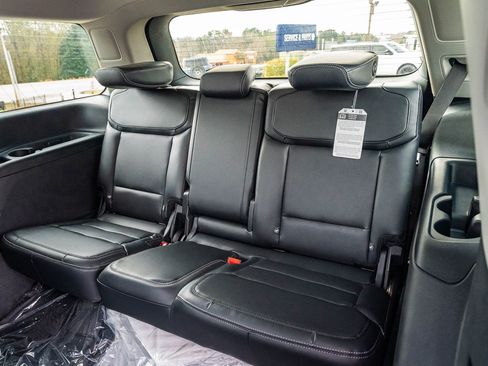 New 2026 Ford Expedition Platinum w/ Driver's Package image 15