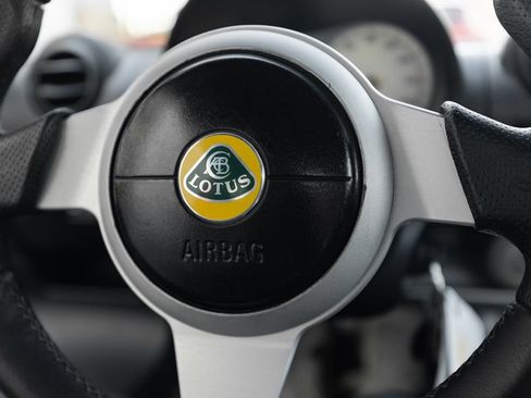 Used 2005 Lotus Elise RWD image 28