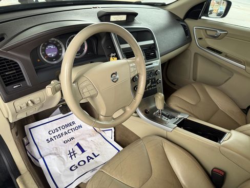 Used 2010 Volvo XC60 T6 image 9