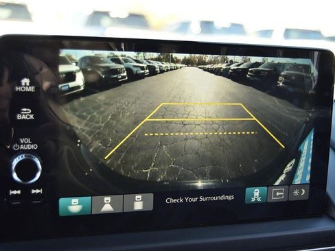 New 2025 Honda Pilot EX-L image 13