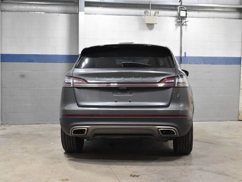 Used 2023 Lincoln Nautilus Reserve AWD/4WD image 23