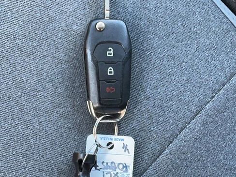 Used 2021 Ford F150 XLT w/ Trailer Tow Package image 29