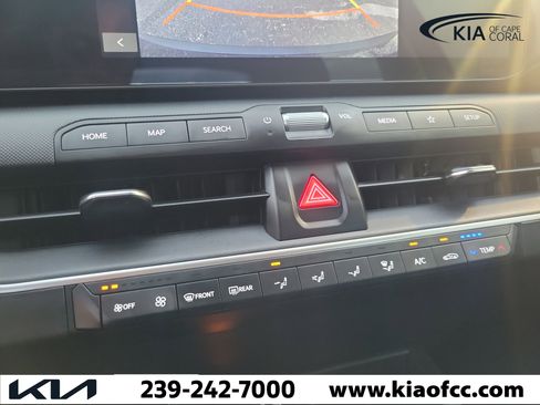 Certified 2025 Kia K4 FWD image 28
