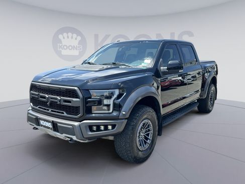Used 2018 Ford F150 Raptor w/ Equipment Group 802A Luxury AWD/4WD image 1