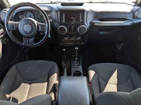 Used 2018 Jeep Wrangler Unlimited Sport AWD/4WD image 10