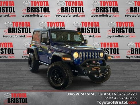 Used 2019 Jeep Wrangler Sport image 1