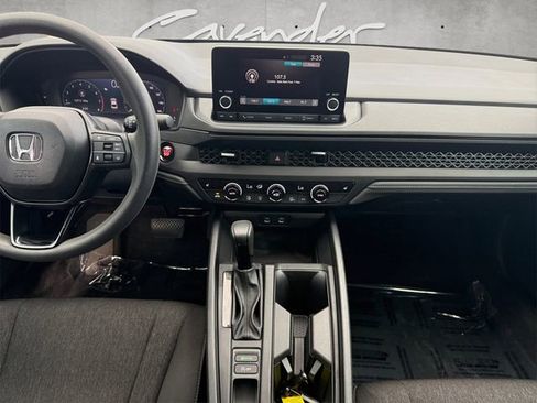 Used 2025 Honda Accord SE image 3