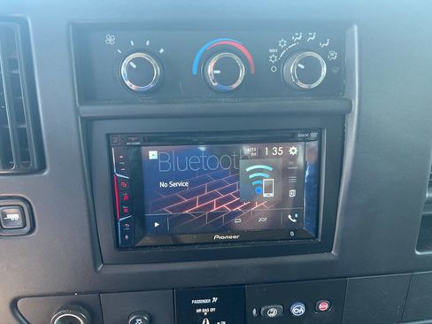 Used 2014 Chevrolet Express 3500 LT w/ LT Preferred Equipment Group image 19