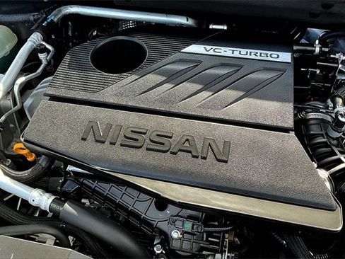 Certified 2024 Nissan Rogue SL image 30