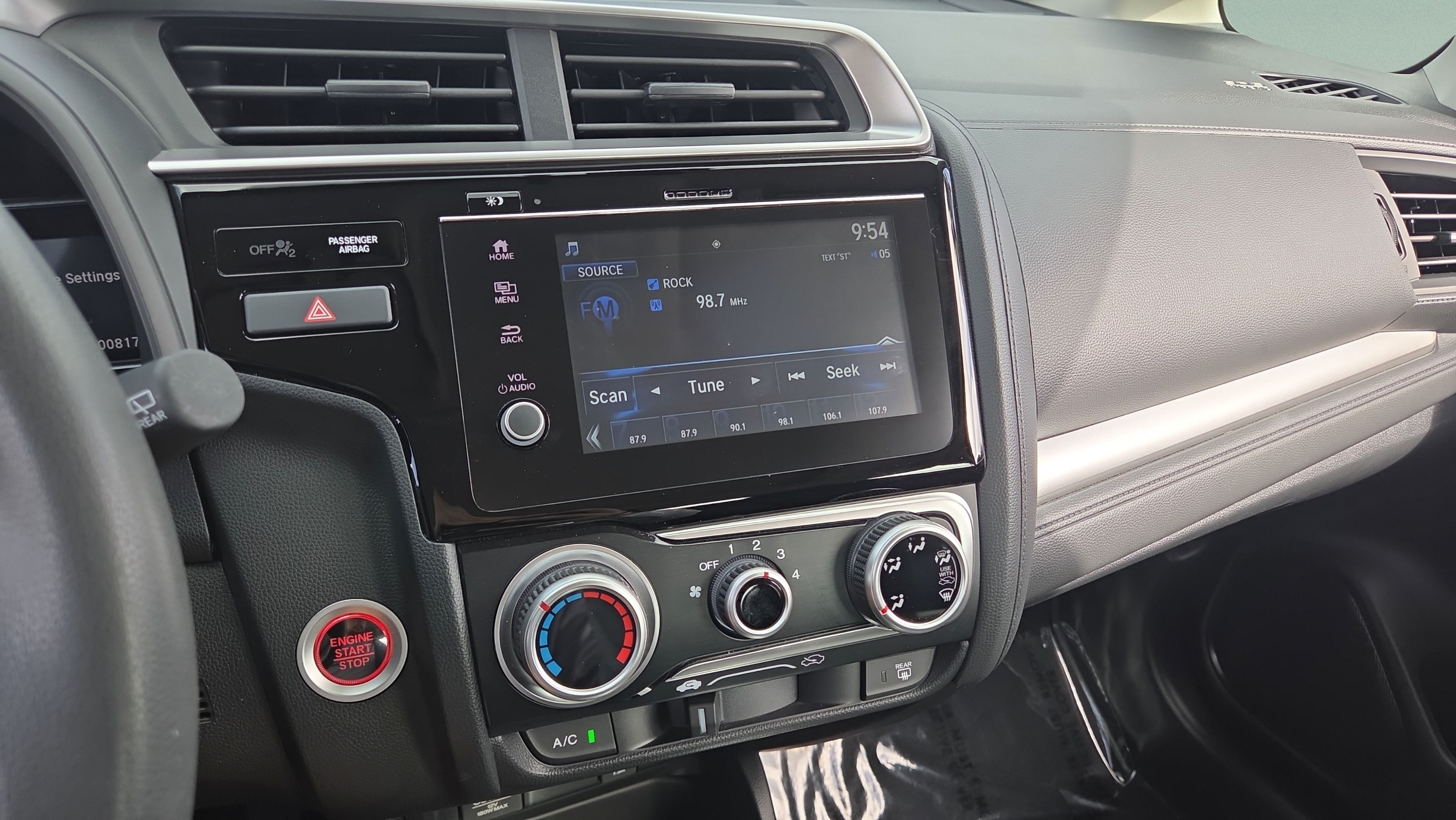 Used 2018 Honda Fit EX image 30