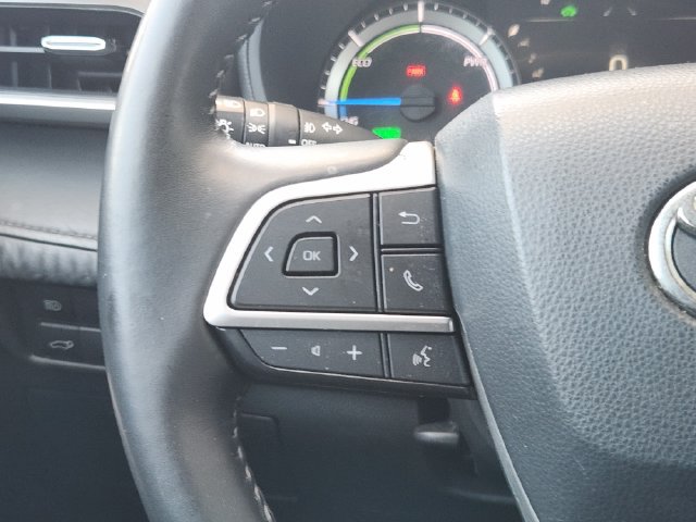 Used 2024 Toyota Highlander LE AWD/4WD image 24