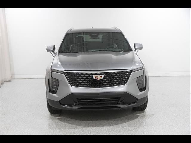 Certified 2024 Cadillac XT4 Premium Luxury AWD/4WD image 2
