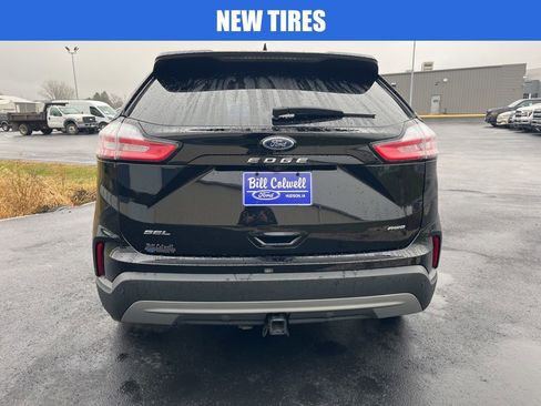 Used 2022 Ford Edge SEL w/ Convenience Package image 5