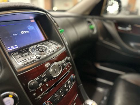 Used 2017 INFINITI QX50 AWD w/ Premium Plus Package image 20