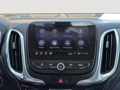 Used 2019 Chevrolet Equinox Premier AWD/4WD image 18