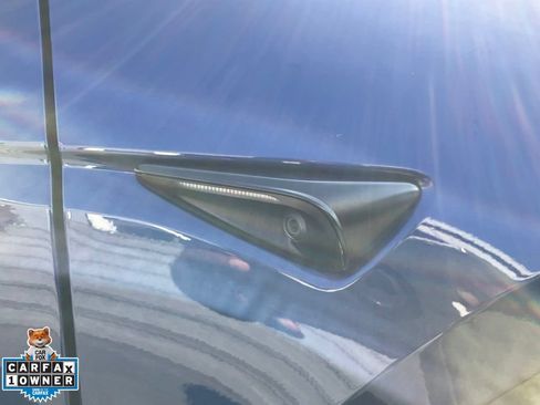 Used 2023 Tesla Model Y Long Range AWD/4WD image 77