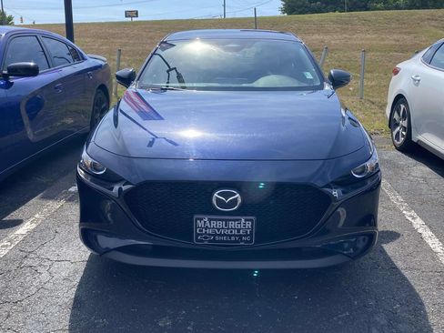 Used 2024 MAZDA MAZDA3 s FWD image 2