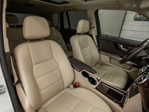 Used 2014 Mercedes-Benz GLK 250 BlueTEC 4MATIC image 21