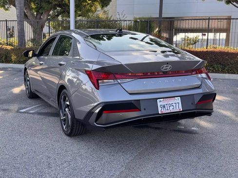 Used 2024 Hyundai Elantra Limited FWD image 6