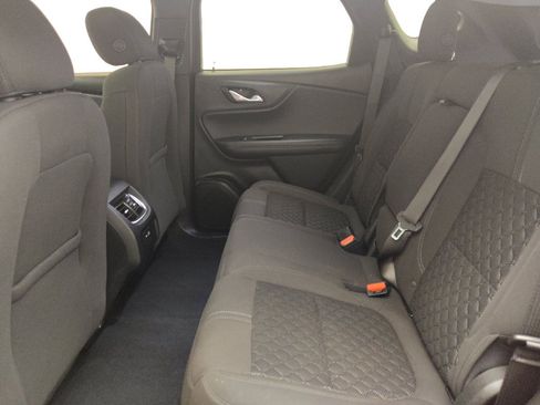 Used 2020 Chevrolet Blazer LT FWD image 18
