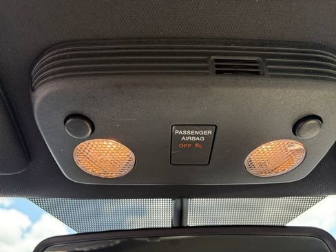 Used 2020 Ford Mustang Premium RWD image 23