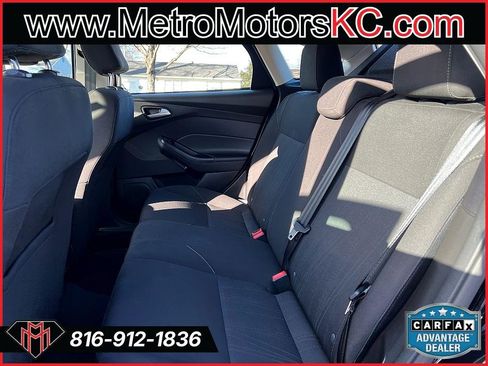 Used 2016 Ford Focus SE image 31