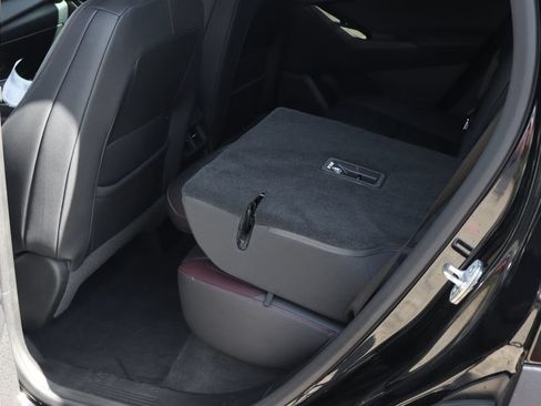 Used 2025 Chevrolet Equinox RS w/ Convenience Package III FWD image 37