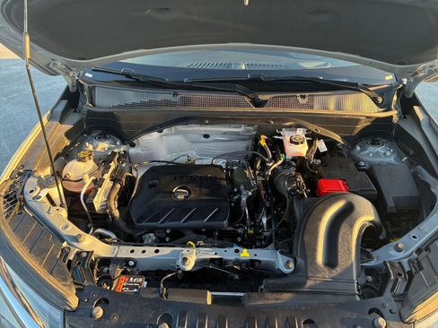 Used 2025 Chevrolet TrailBlazer LT image 30