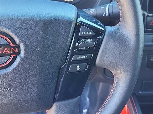 Certified 2025 Nissan Frontier PRO-4X image 12