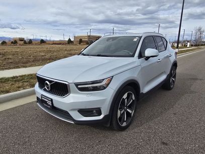 Used 2020 Volvo XC40 T5 Momentum