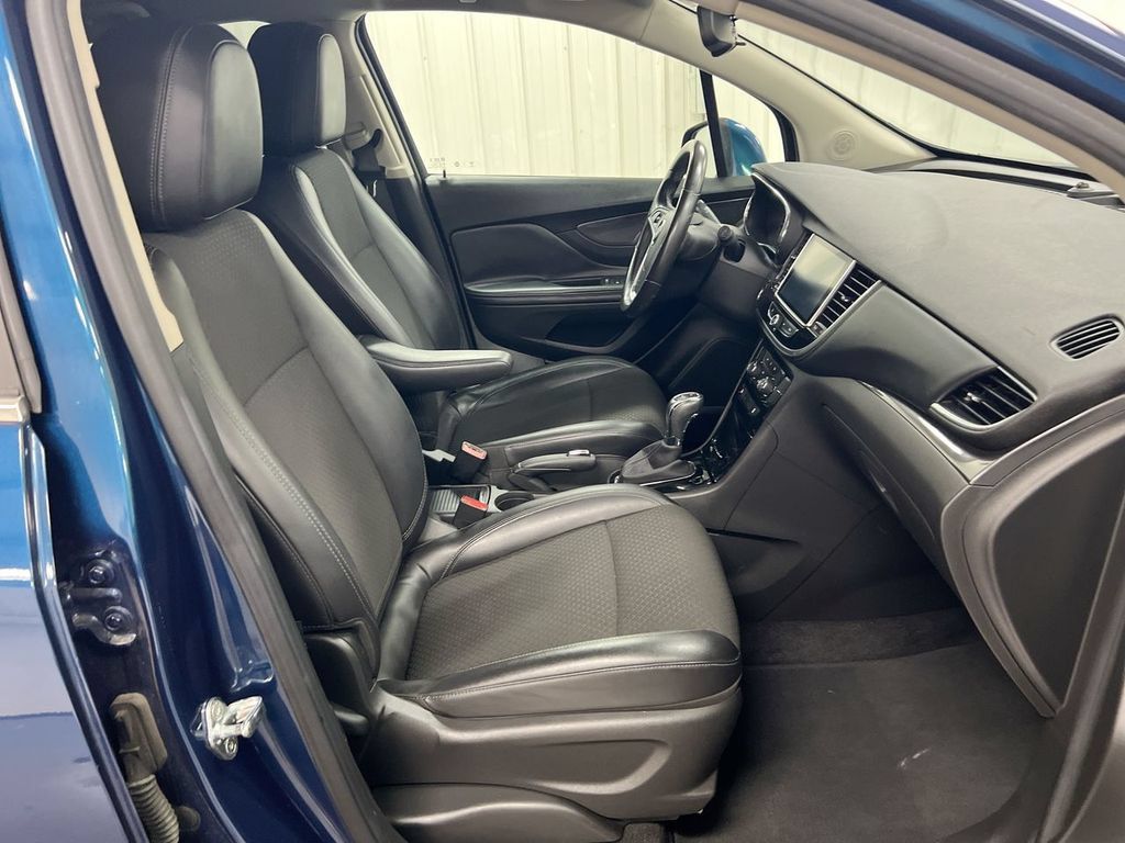 Used 2019 Buick Encore Preferred FWD image 21