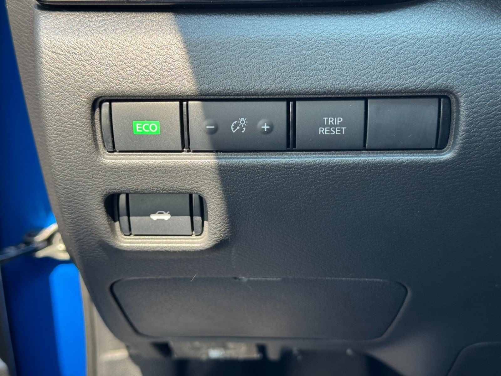 Used 2021 Nissan Sentra SV FWD image 16