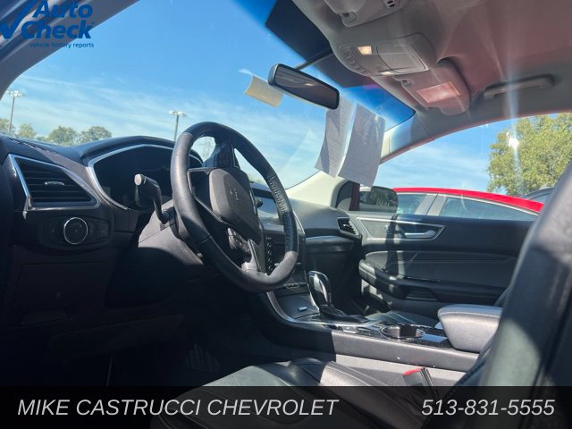 Used 2018 Ford Edge Titanium w/ Technology Package FWD image 7