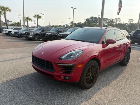 Used 2018 Porsche Macan S AWD/4WD image 2